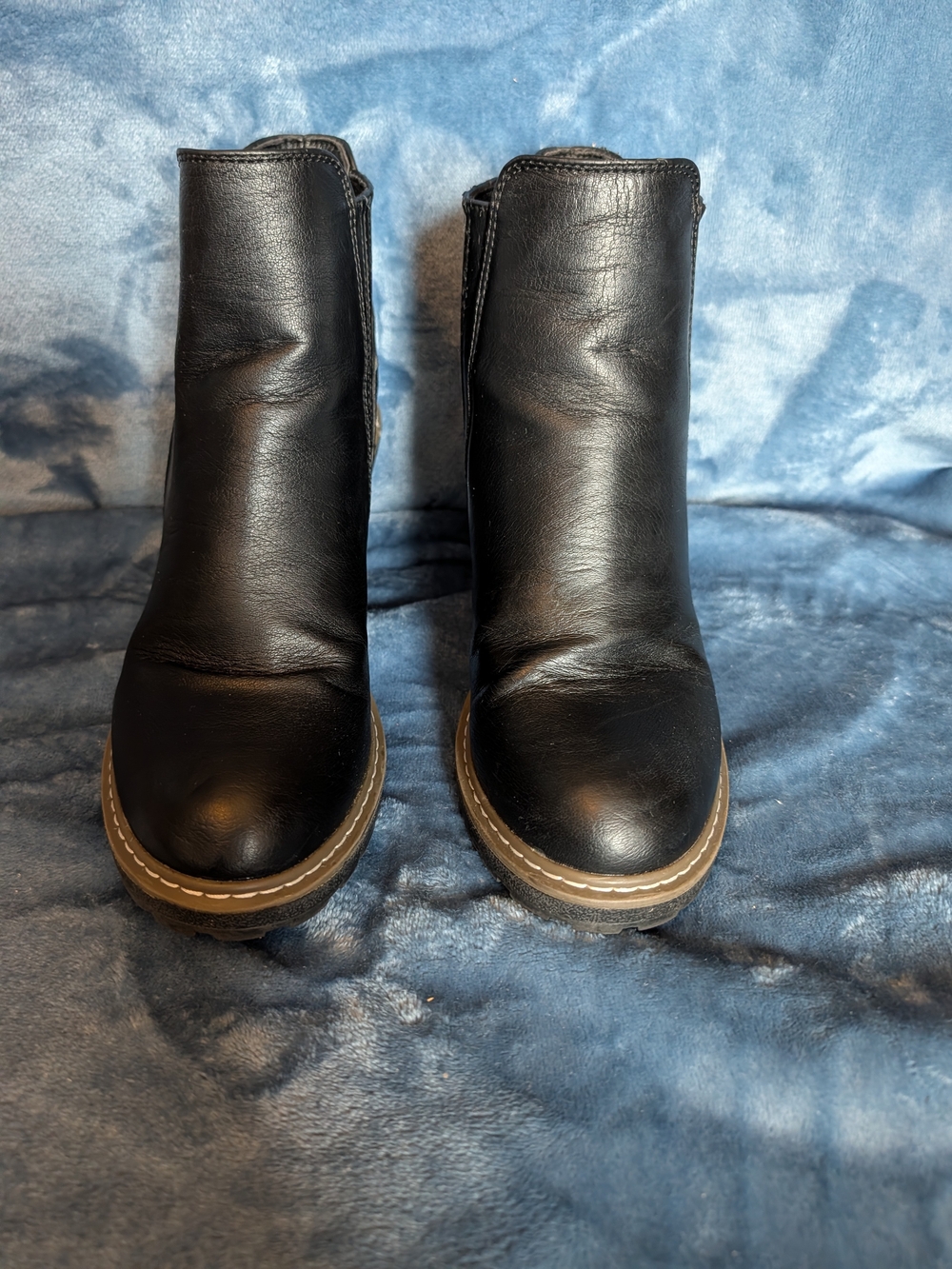 Women's Black Leather Ankle Booties with Contrast Stitching